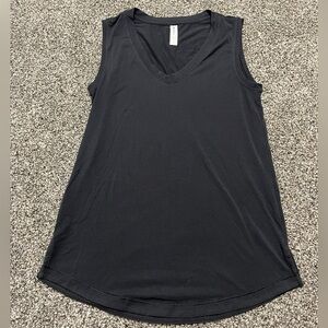 Athleta Womens Essential V-Neck Sleeveless Tank Top Size XXS